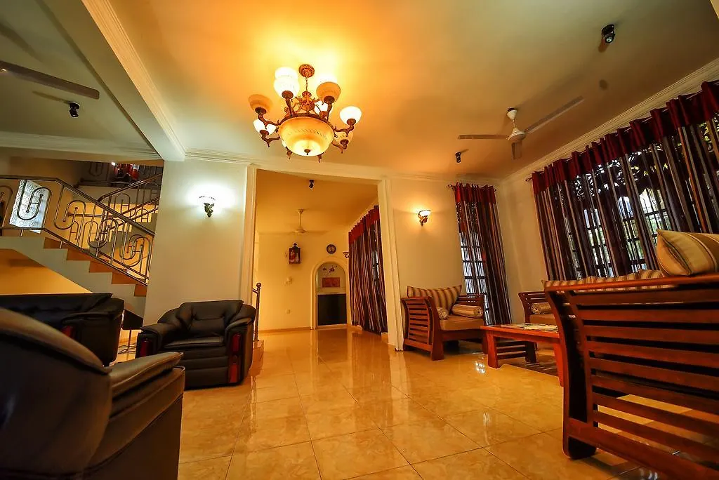 Asian Villa Negombo 0*,