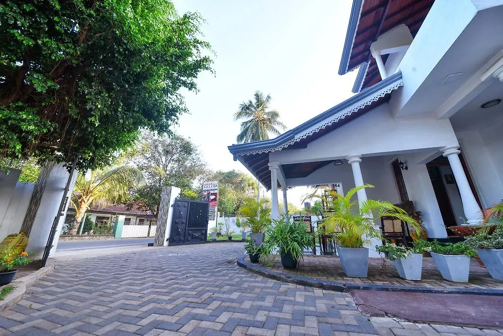 Asian Villa Negombo 0*,